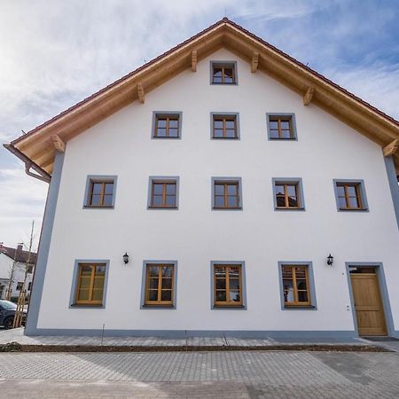 Ferienwohnung Rosa Гилхинг Екстериор снимка